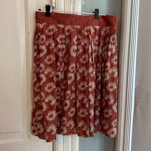Plenty by Tracy Reece embroidered burnt orange floral skirt. Size 10